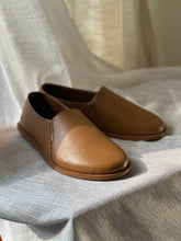 Load image into Gallery viewer, Khussa Loafer Men
